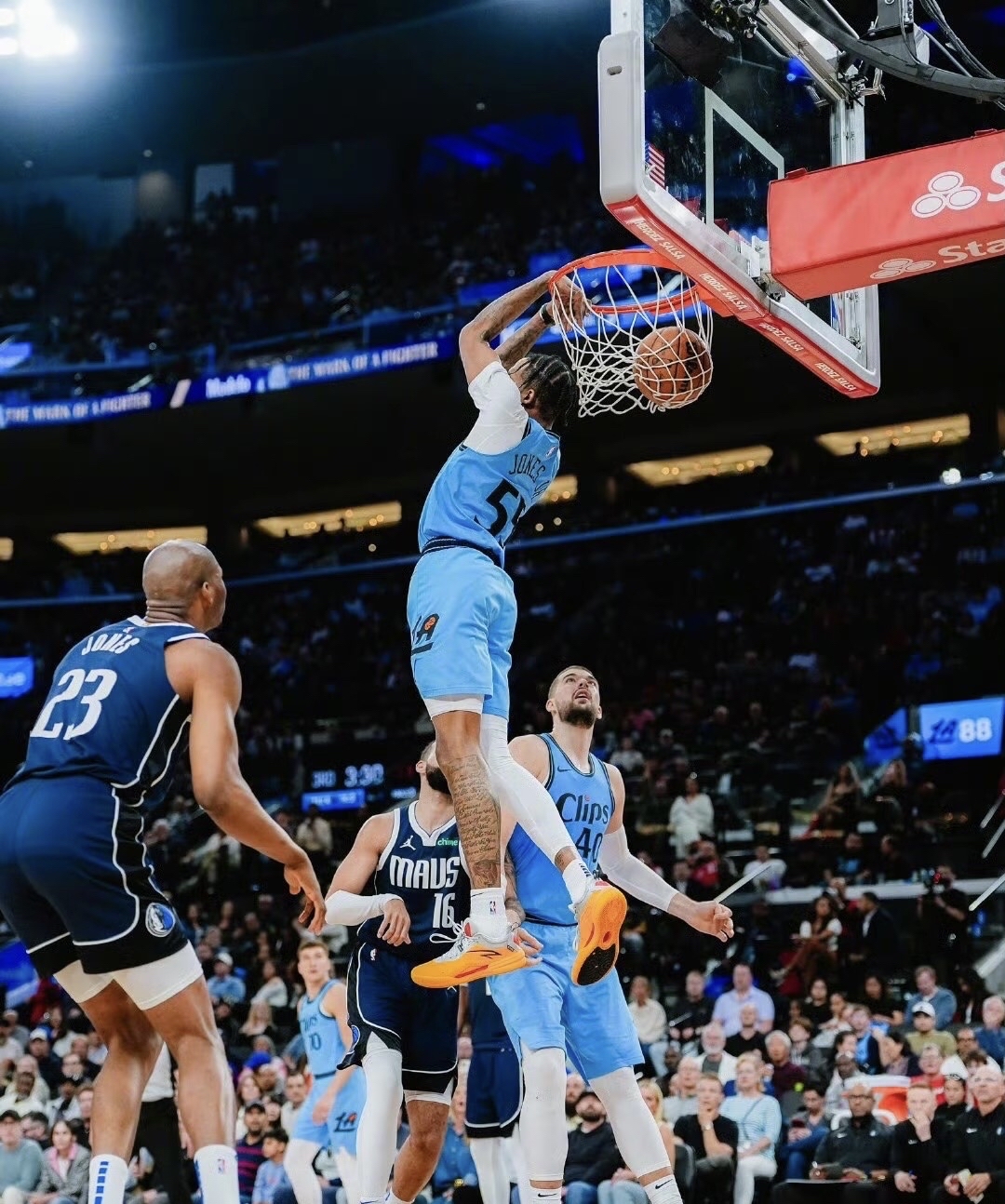 YABO- 德布劳内新星战术调整表现突出，独行侠前途光明！引发球迷热议