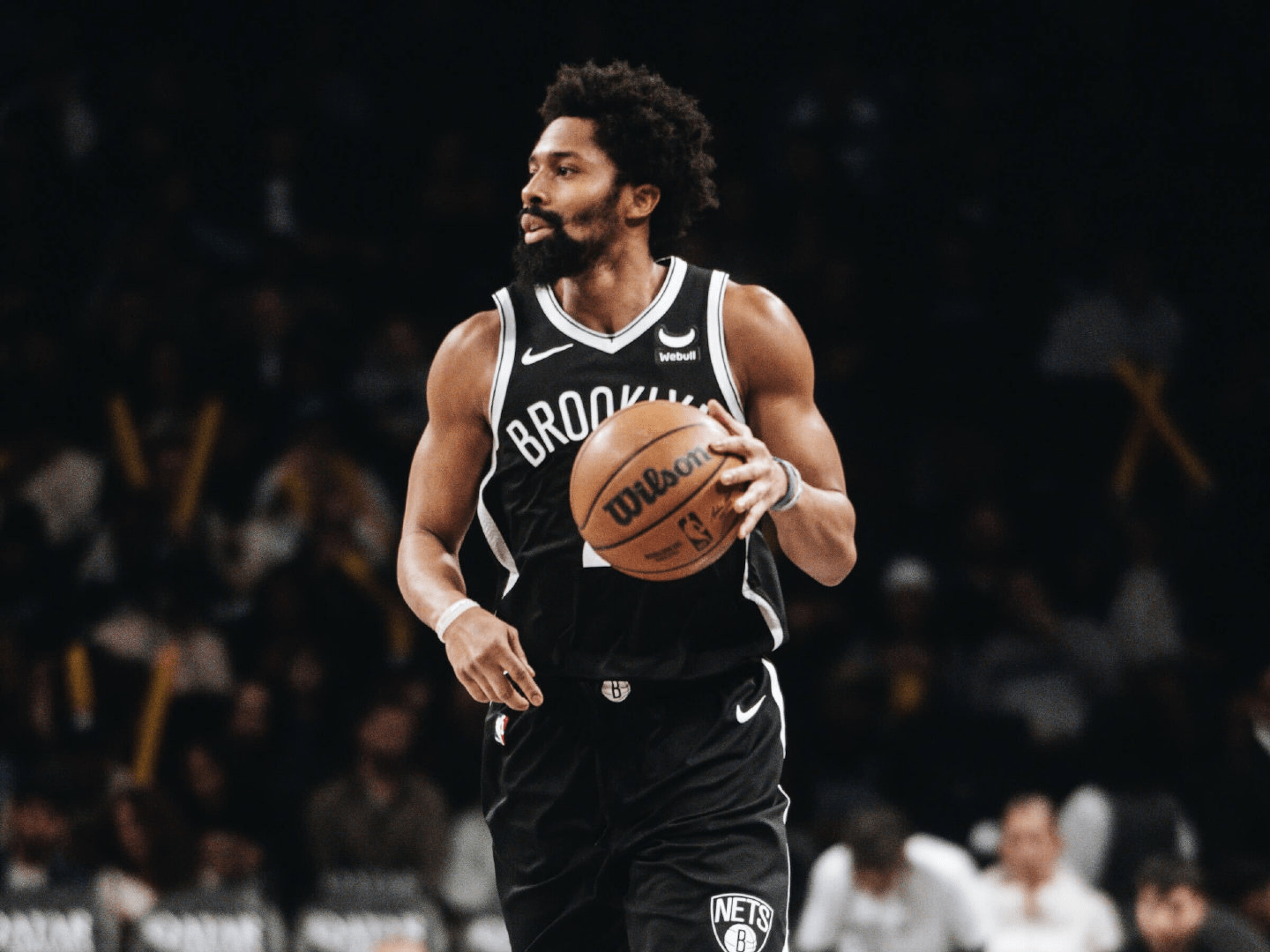 亚博-德罗巴新星关键助攻表现惊艳，篮网未来可期！的简单介绍